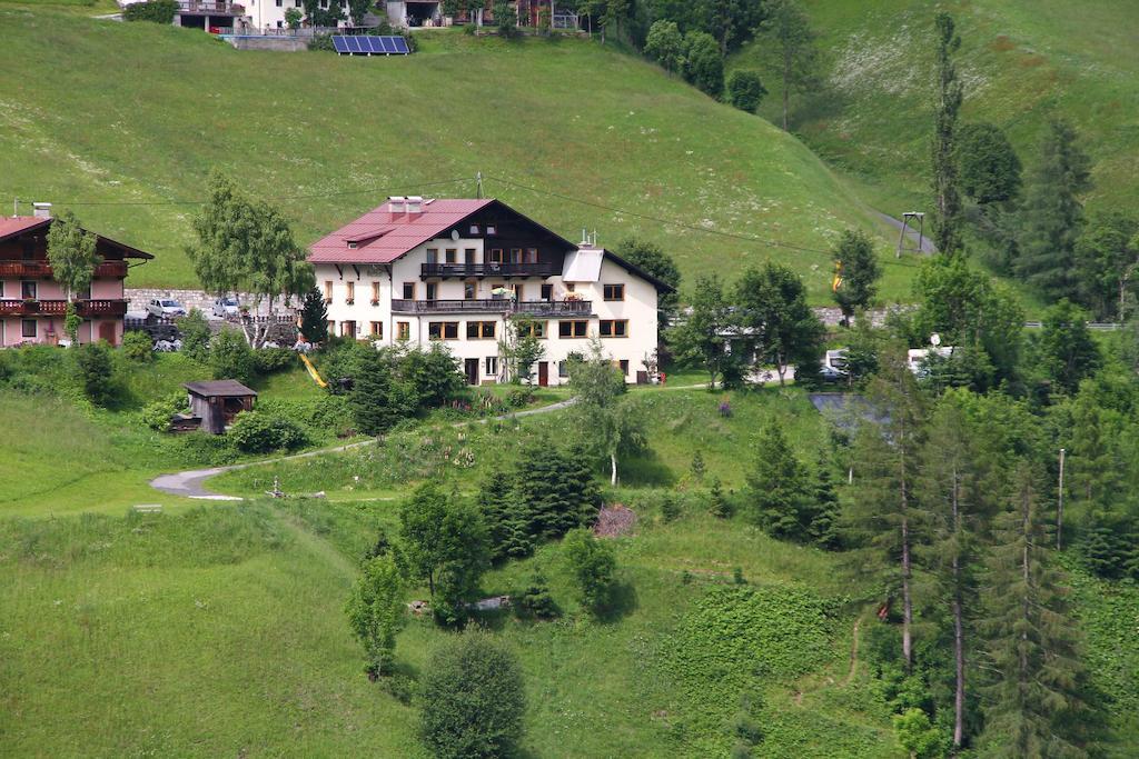 Hotel Gasthof Luggau Maria Luggau Exterior foto
